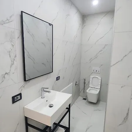 Joni's Gasthuis Shkodër